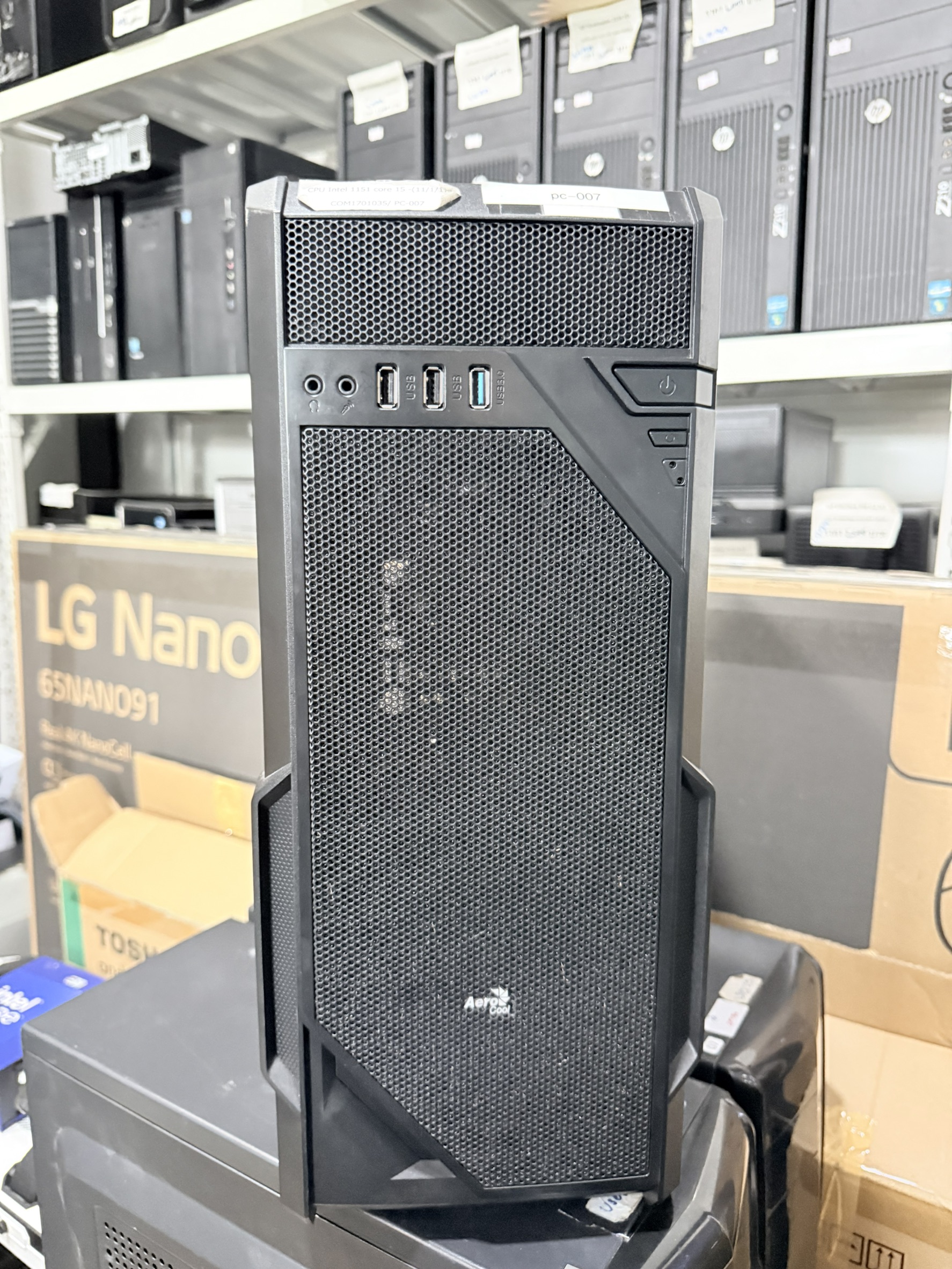 Aerocool คอมพิวเตอร์ประกอบมือสอง (i5-7400/4GB*2/HDD 1TB/GTX1050 2GB)