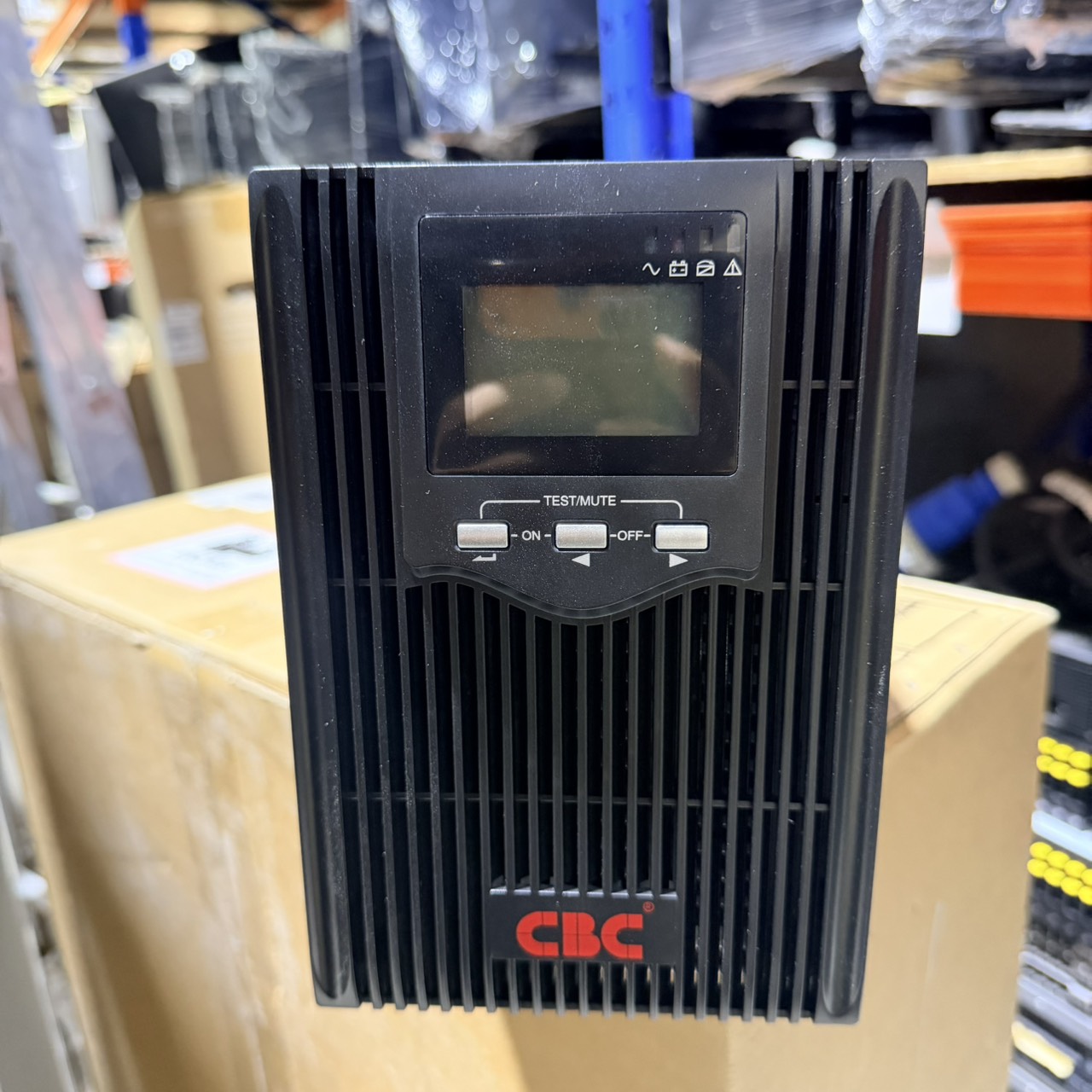 ขาย เครื่องสำรองไฟ CBC (UPS) รุ่น EA-620 2KVA 1600W *** แบตเสื่อม