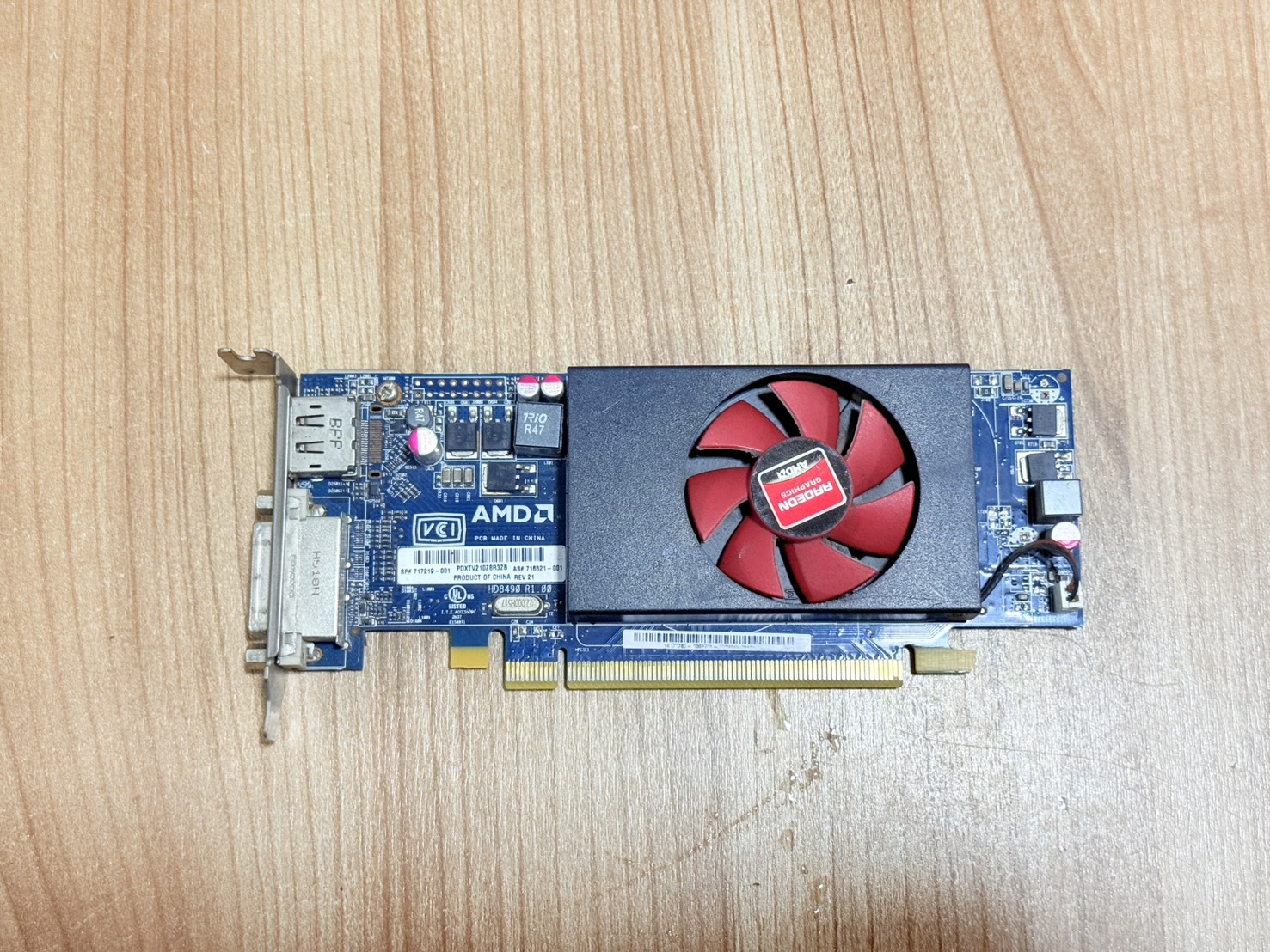 ขาย การ์ดจอ VGA (การ์ดแสดงผล) HP AMD 717219-001 HD8490 1GB