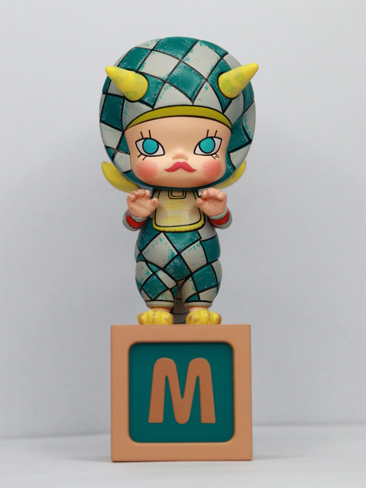 POP MART MOLLY Anniversary Statues Classical Retro Series