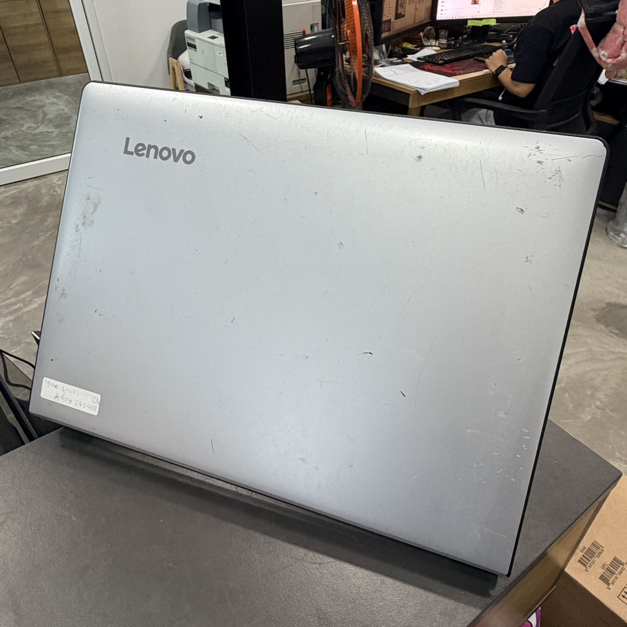 ขาย Lenovo ideapad 310(i5-6200U/12GB/SSD 120GB)+Adapter *** แบต 63%  ลำโพงแตก จอไบร์ท บานพับแตก