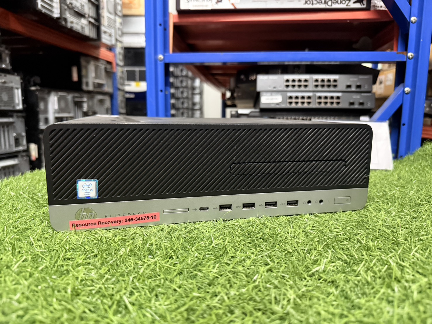 ขาย HP EliteDesk 800 G3 SFF CPU i7-7700 Ram 8 GB SSD 256GB