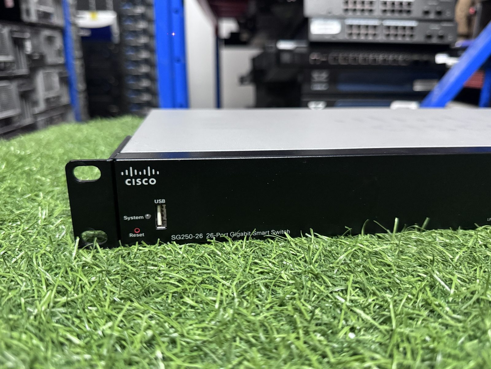 ขาย Cisco SG250-26 26Port Gigabit Smart Switch รูปที่ 2