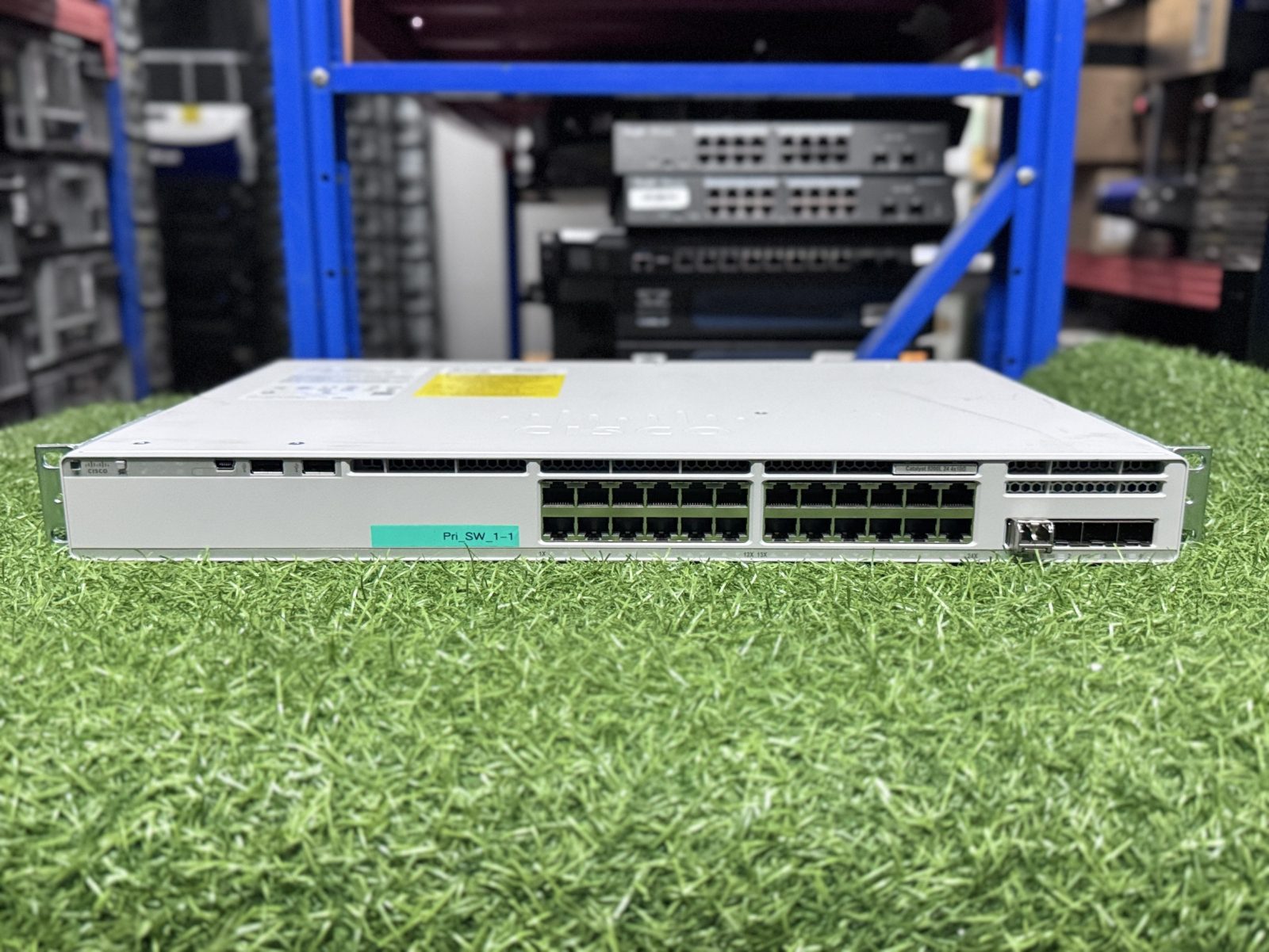 ขาย Cisco Catalyst 9200L 24-port 4x10G C9200-24T-4X-E
