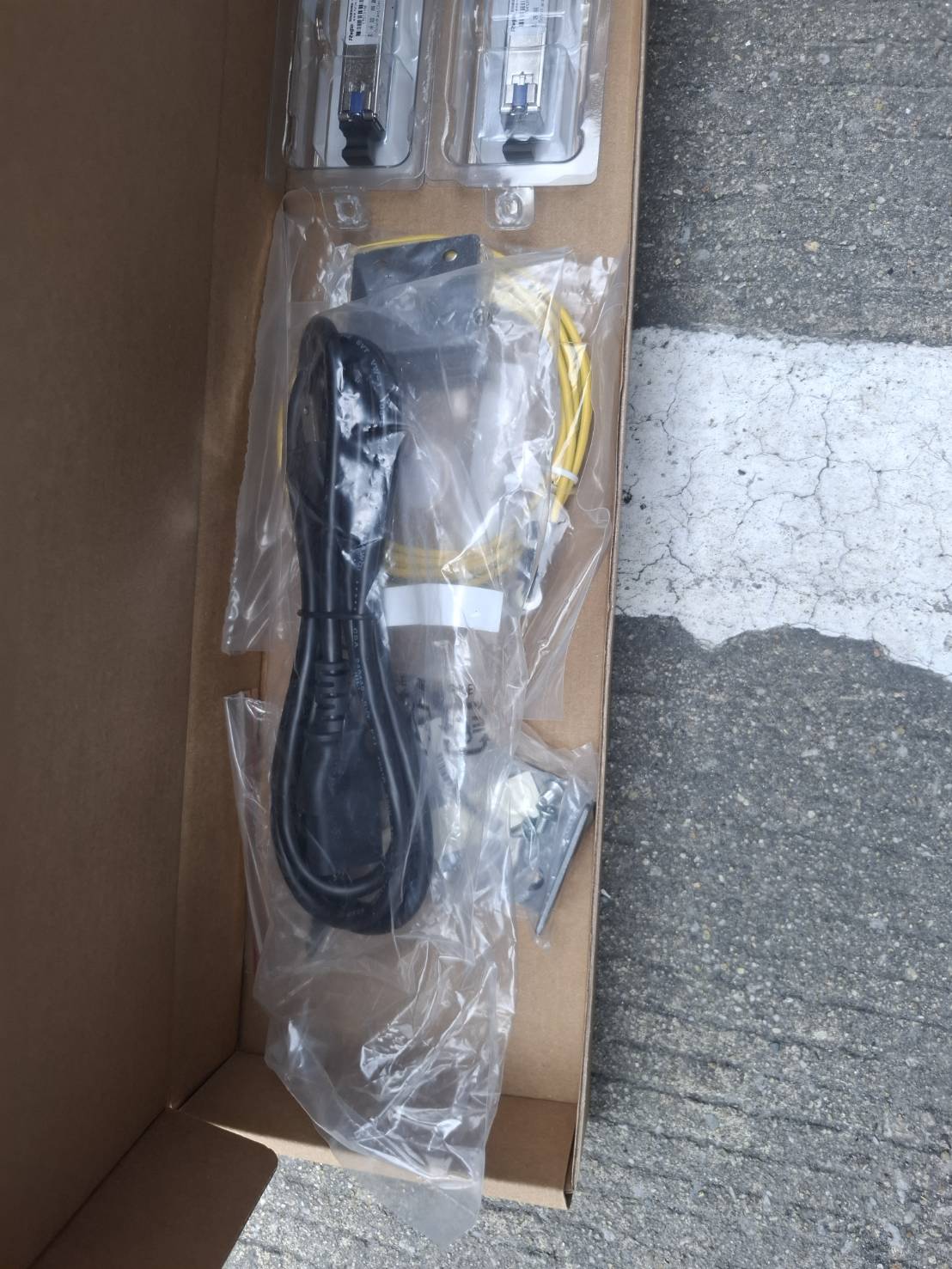 ขาย Ruijie RG-S5300-24GT4XS-E (Layer 3 Managed Switch) รูปที่ 3