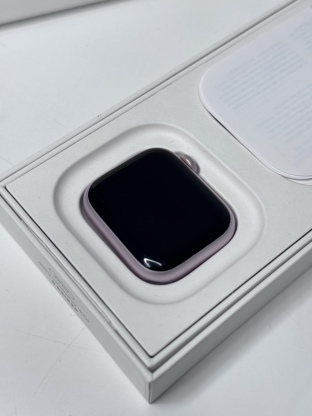 ขาย Apple Watch Series 9 41mm.+ สายชาร์จ รูปที่ 2