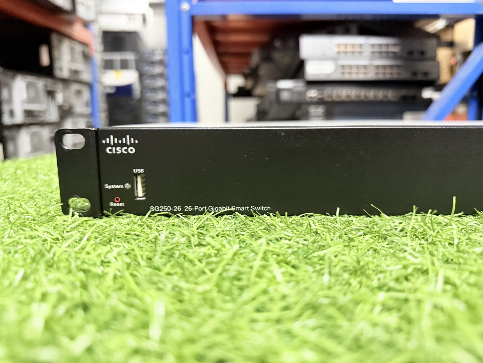 ขาย Cisco SG250-26 26Port Gigabit Smart Switch