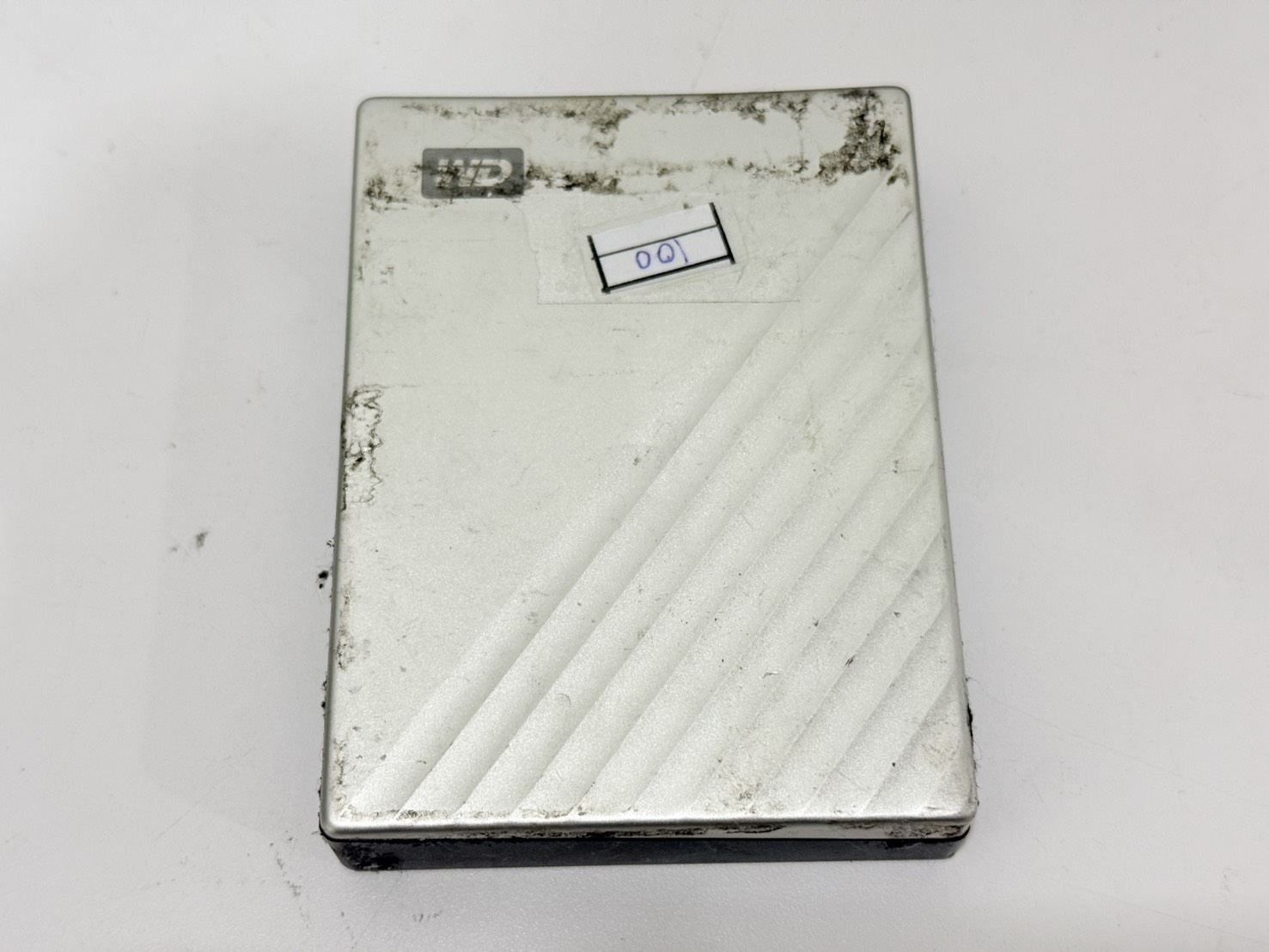 ขาย ฮาร์ดดิสก์พกพา WD My Passport Ultra 4TB Ext HDD + สาย