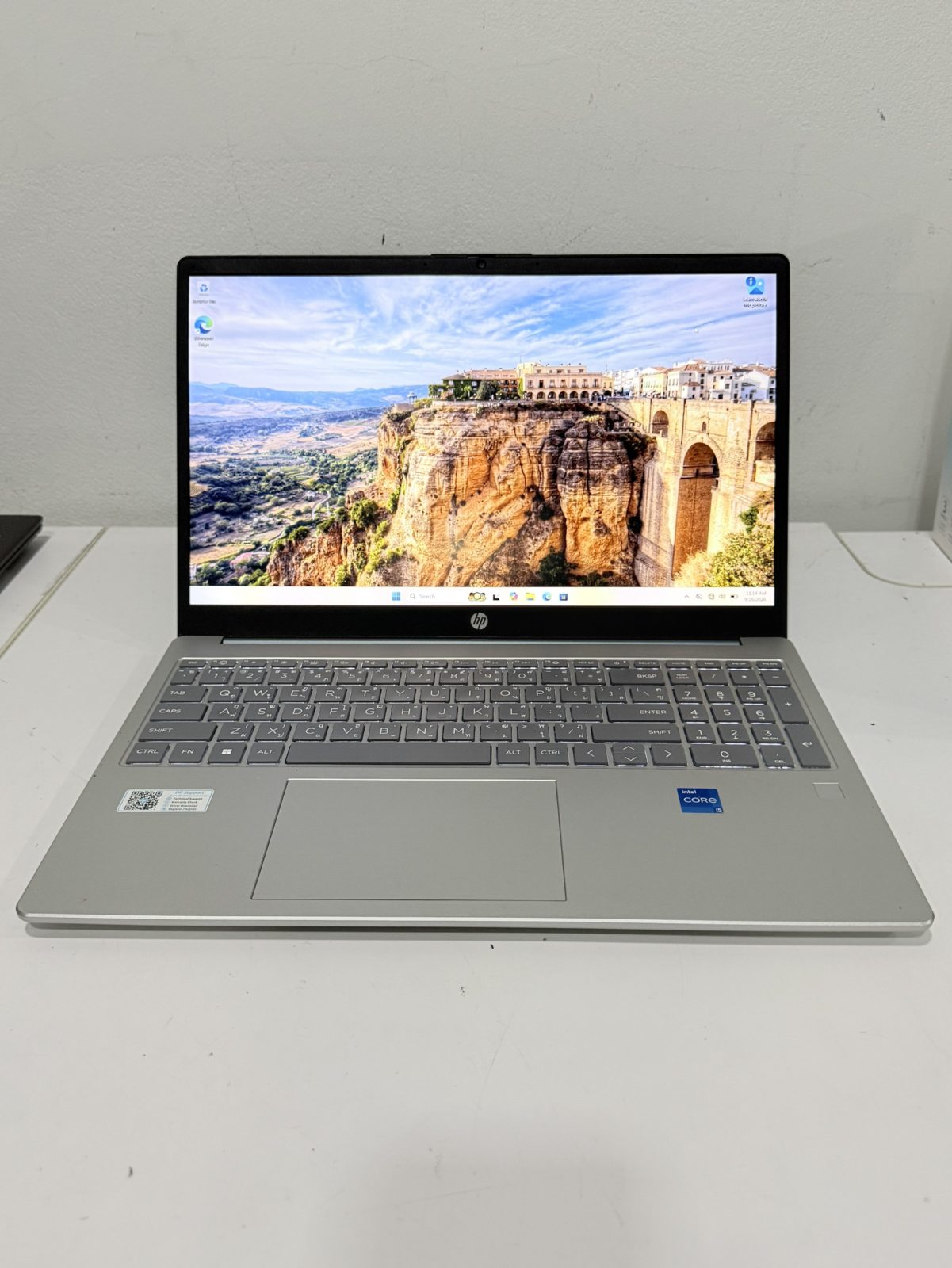 ขาย HP Laptop 15-fd0185TU (i5-1335U/16GB/M.2 512GB)+Adapter+กระเป๋า แบต 81%