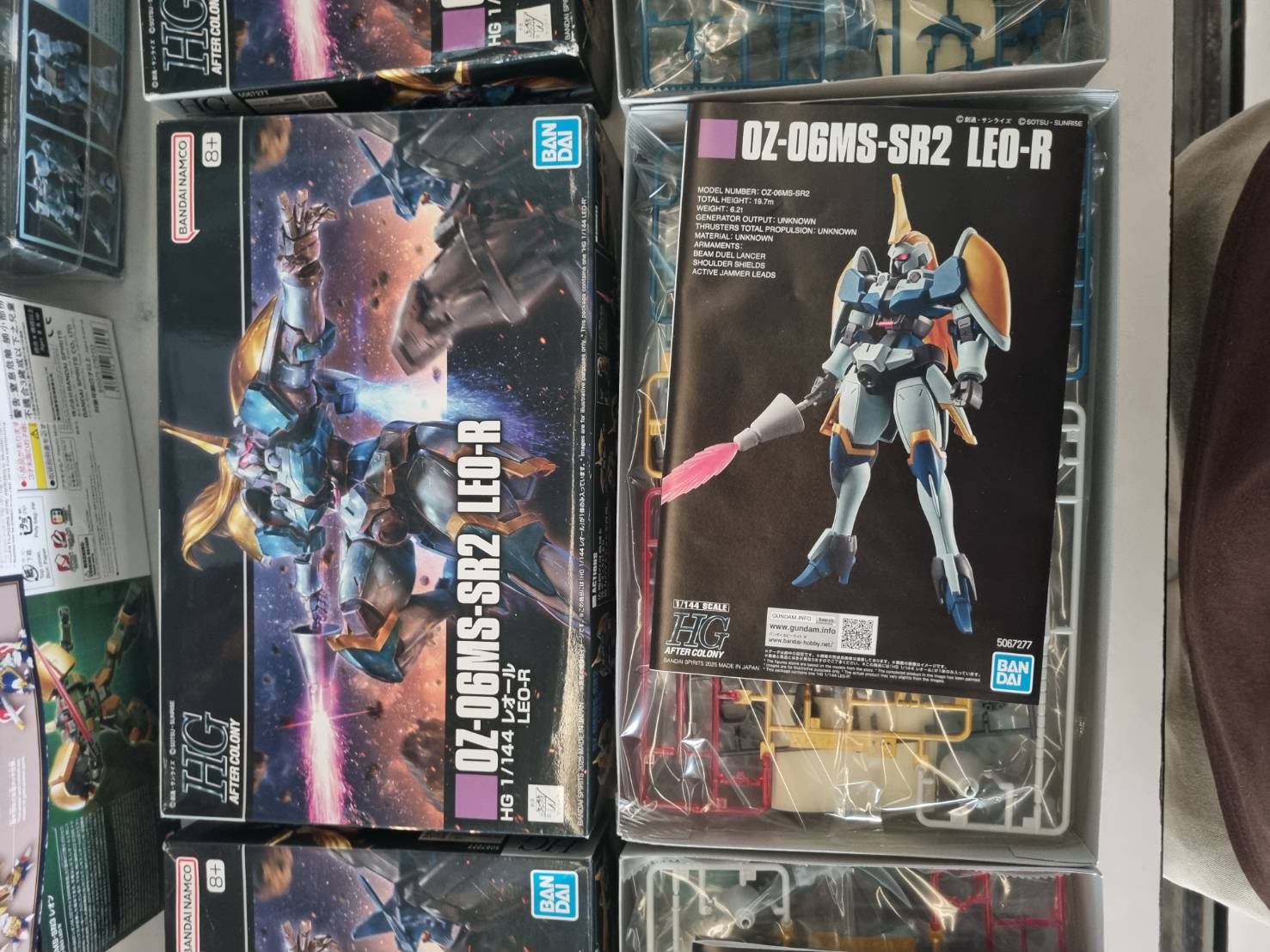 ขาย HG 1/144 OZ-06MS-SR2 Leo-R (ค่าย Bandai)