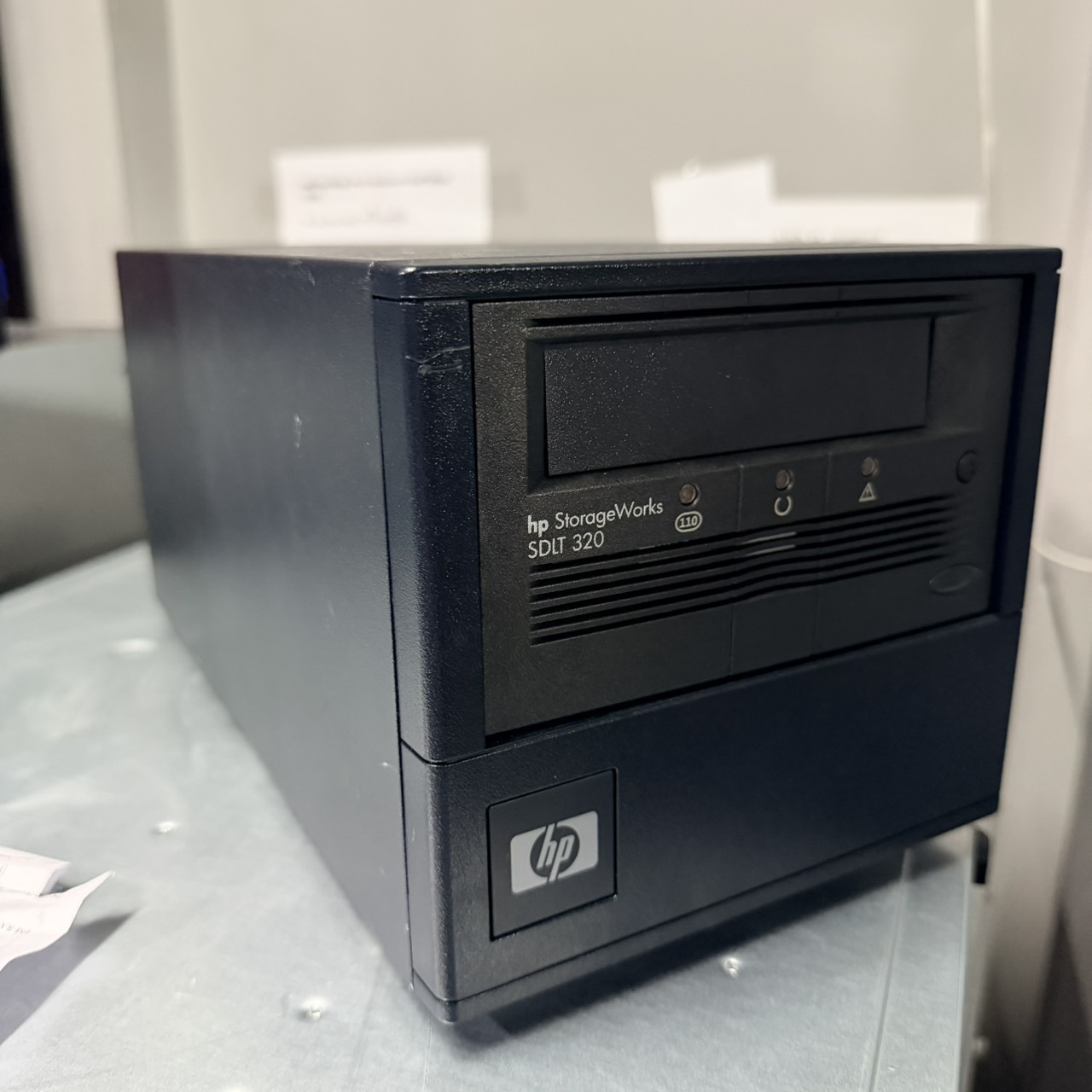 ขาย HPE StorageWorks SDLT 320 Tape Drive รูปที่ 3