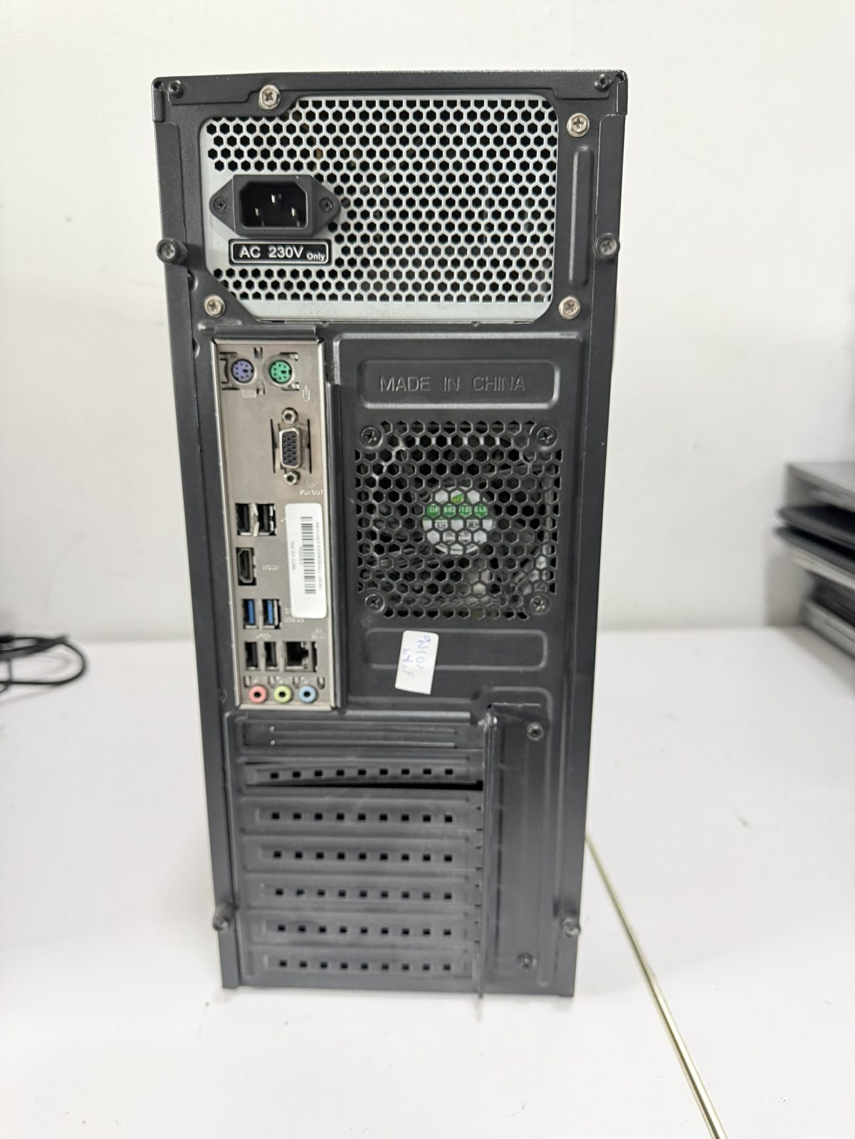 ขาย Aerocool(i3-6100/4GB/M.2 128GB รูปที่ 2