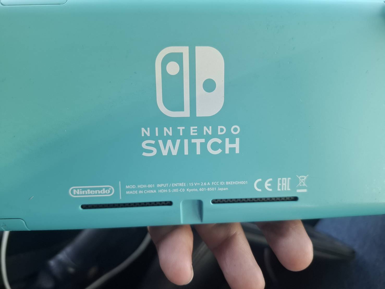 ขาย  Nintendo Switch สีเทอร์ควอยซ์ รูปที่ 3