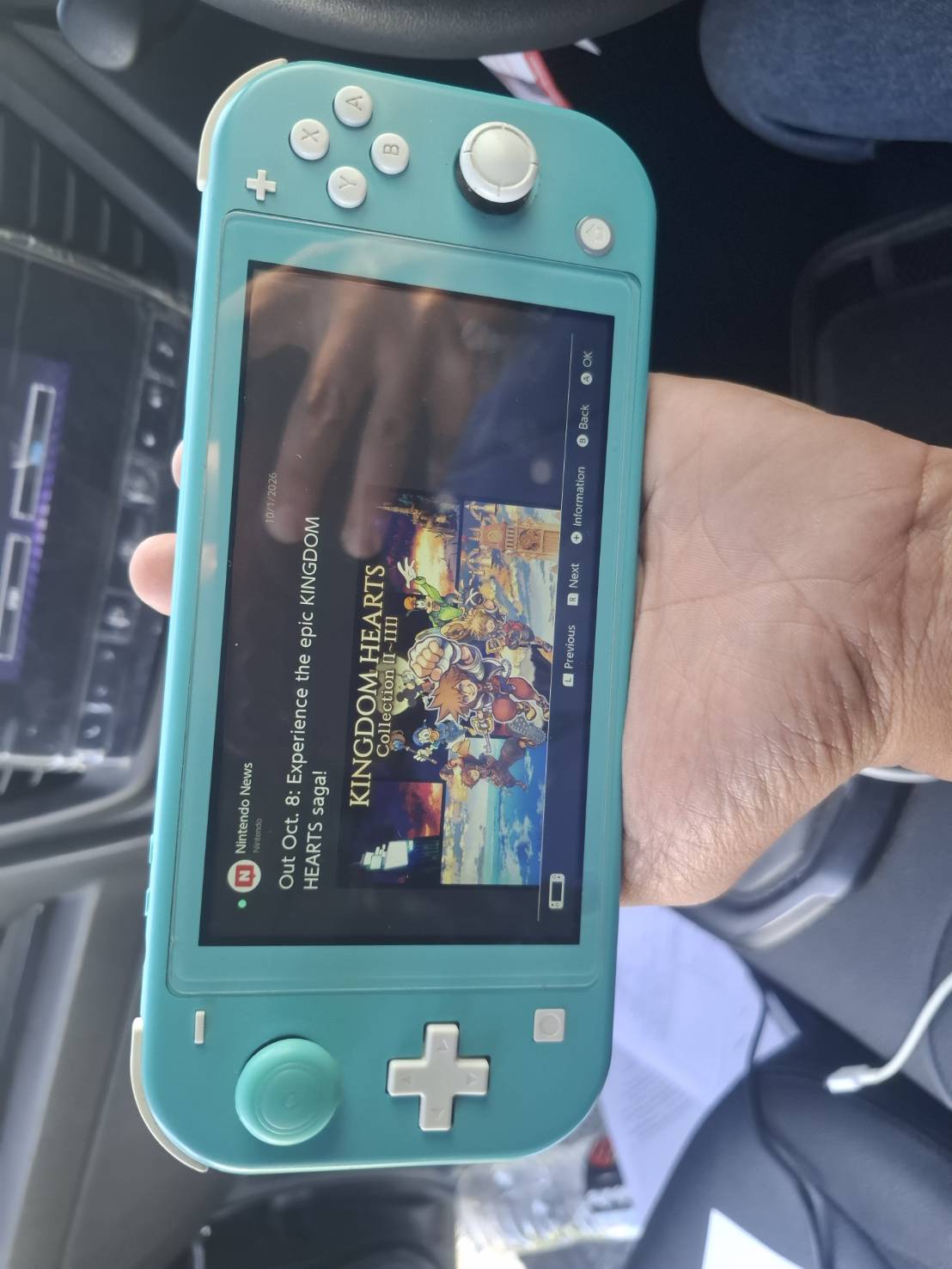 ขาย  Nintendo Switch สีเทอร์ควอยซ์