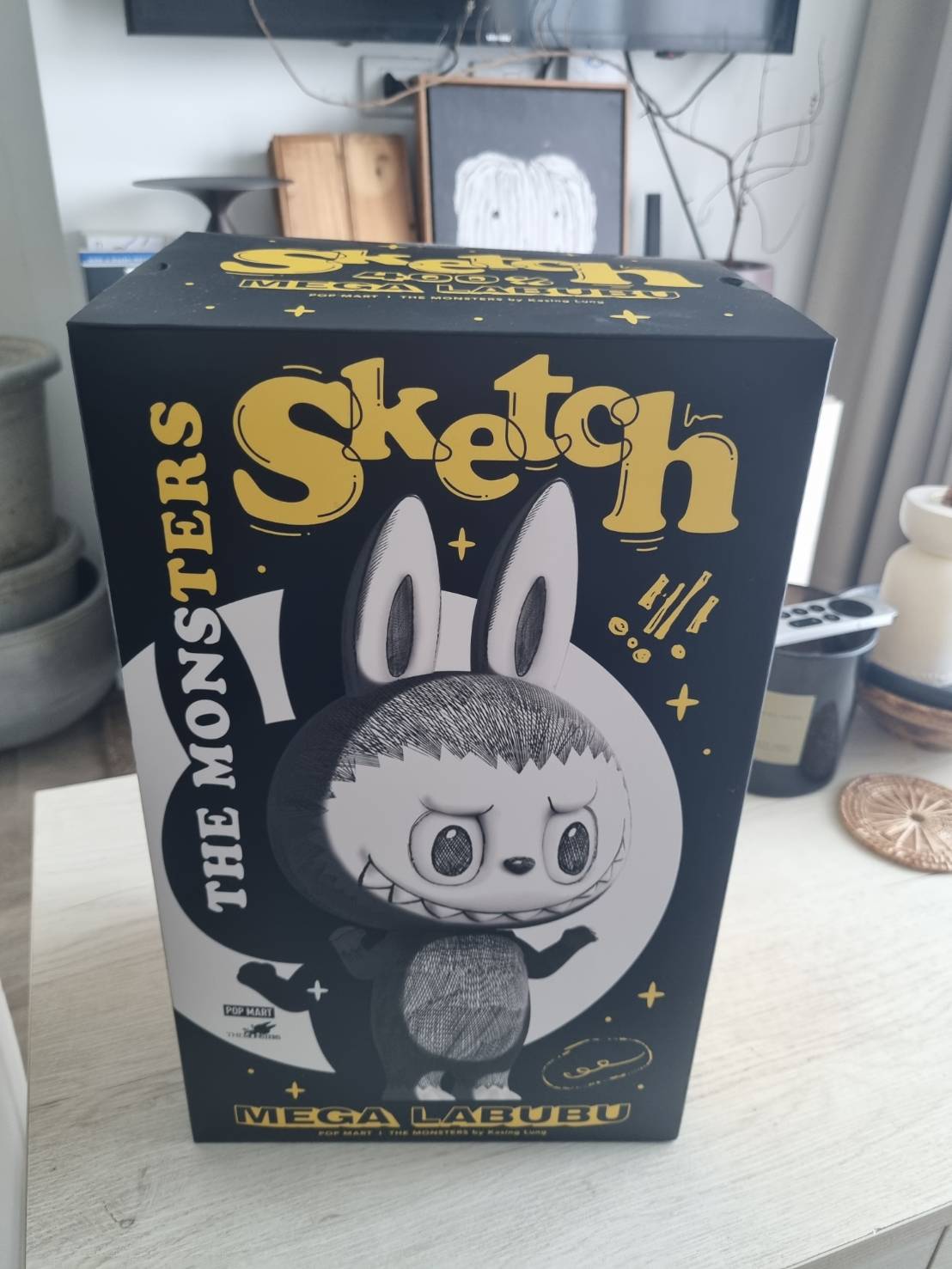 ขาย POP MART MEGA LABUBU 400% Sketch